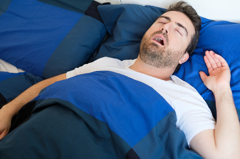 Nguyên nhân gây ra đột quỵ liên quan đến ngưng thở khi ngủ